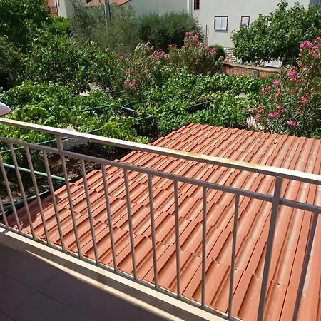 Olga Apartment *